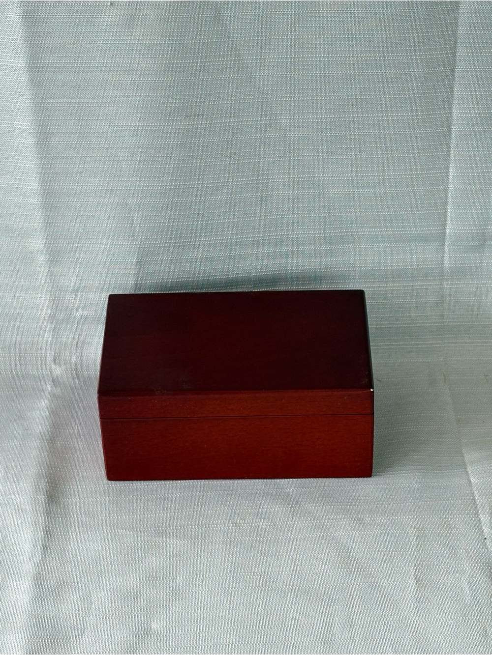 Musical Wooden Jewelry Box - Brown
